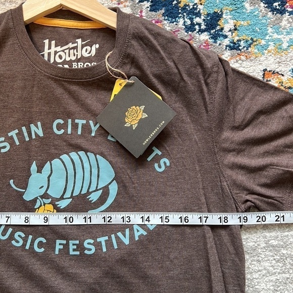 NWT Howler Bros 2018 Austin Music Festival Tee Shirt - Size Small - Picture 8 of 9